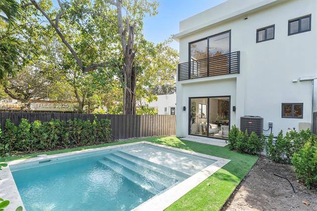 Townhouse for rent at 4715 N Miami Ave #2, Miami, FL 33127