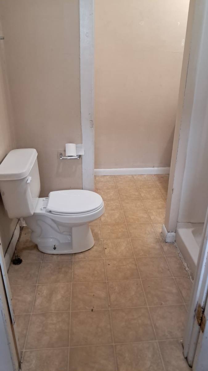 Townhouse for rent at 527 N 17th St, Richmond, IN 47374