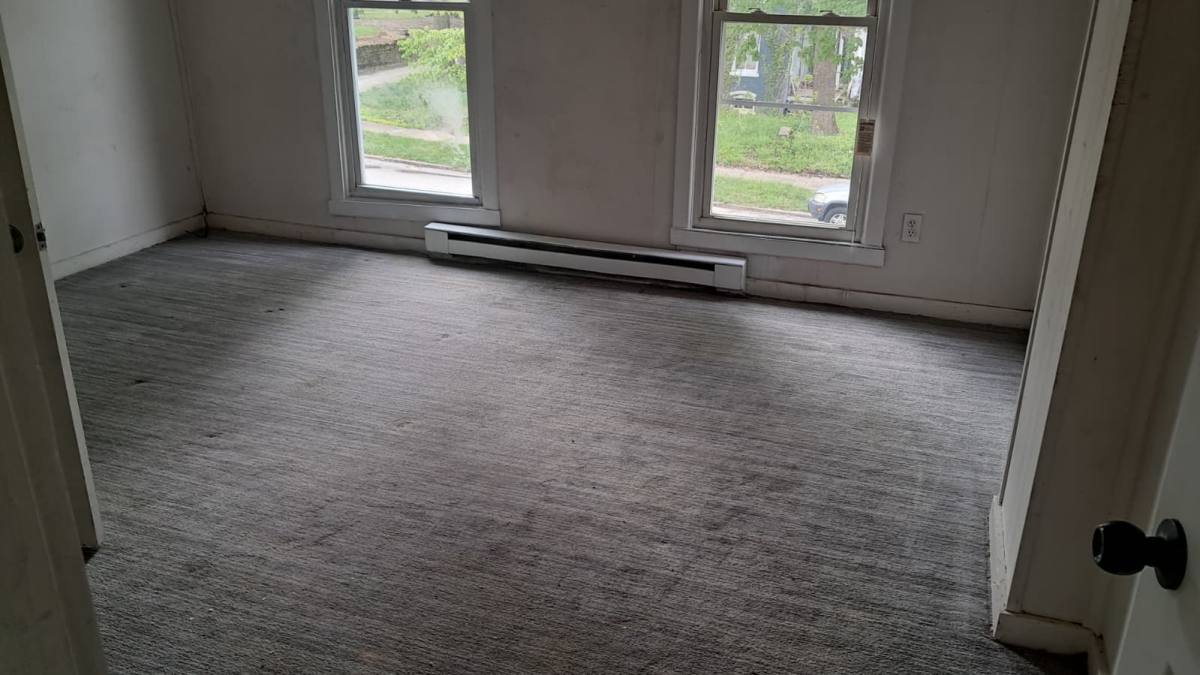 Townhouse for rent at 527 N 17th St, Richmond, IN 47374