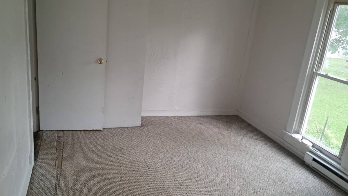 Townhouse for rent at 527 N 17th St, Richmond, IN 47374