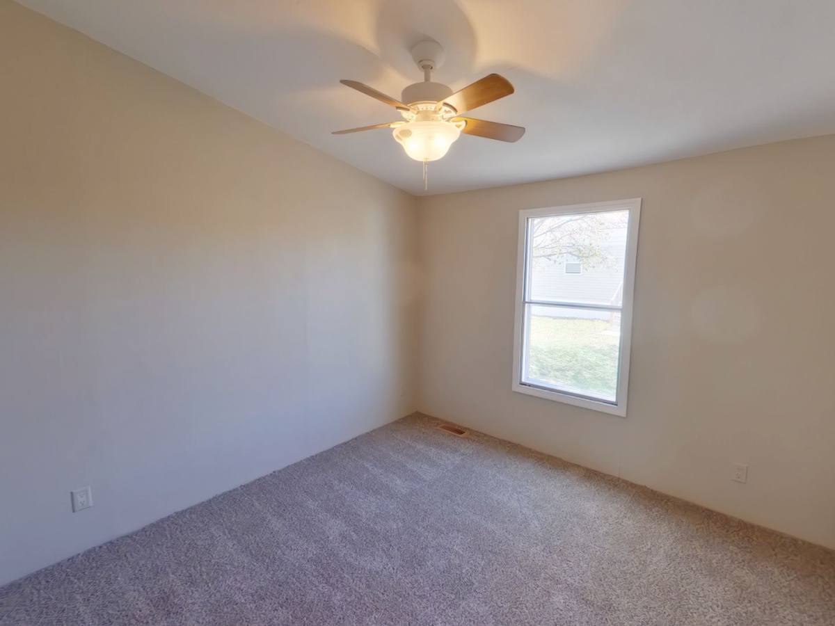 House for rent at 2320 E Macarthur Rd, Wichita, KS 67216