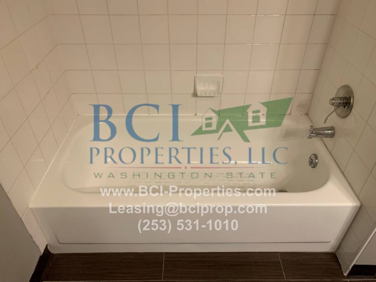 Apartment for rent at 8740 S Hosmer St, Tacoma, WA 98444