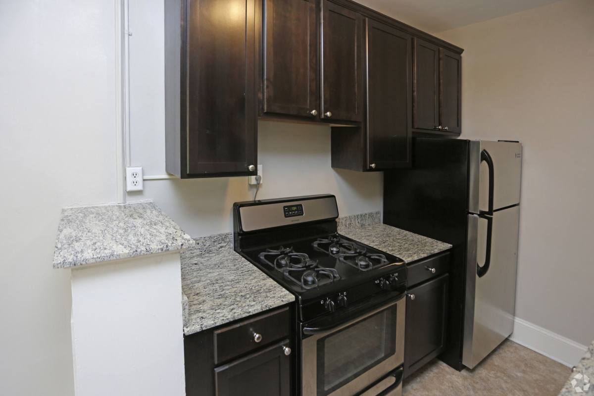 Apartment for rent at 125 Oak Grove St, Minneapolis, MN 55403