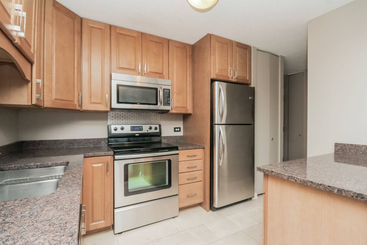 Apartment for rent at 10 E Ontario St, Chicago, IL 60611