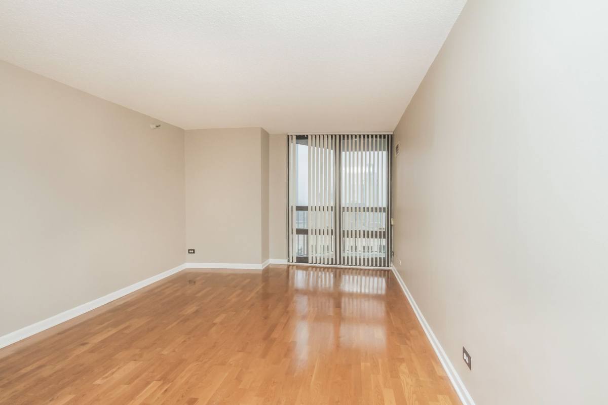 Apartment for rent at 10 E Ontario St, Chicago, IL 60611