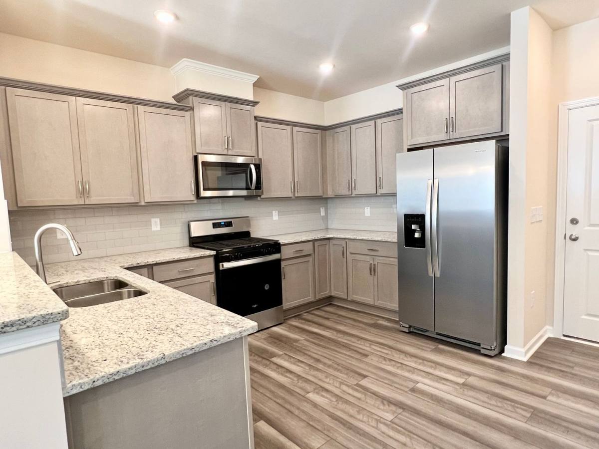 Townhouse for rent at 204 Parker Station Ave, Fuquay Varina, NC 27526