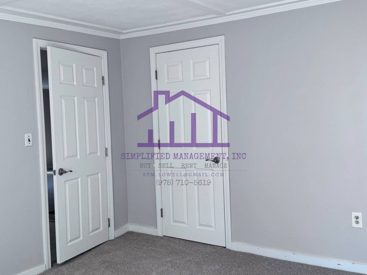 Apartment for rent at 3-7 Main St, Pepperell, MA 01463