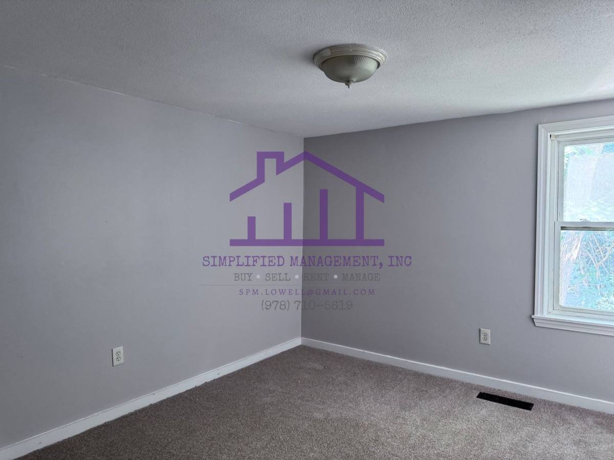 Apartment for rent at 3-7 Main St, Pepperell, MA 01463