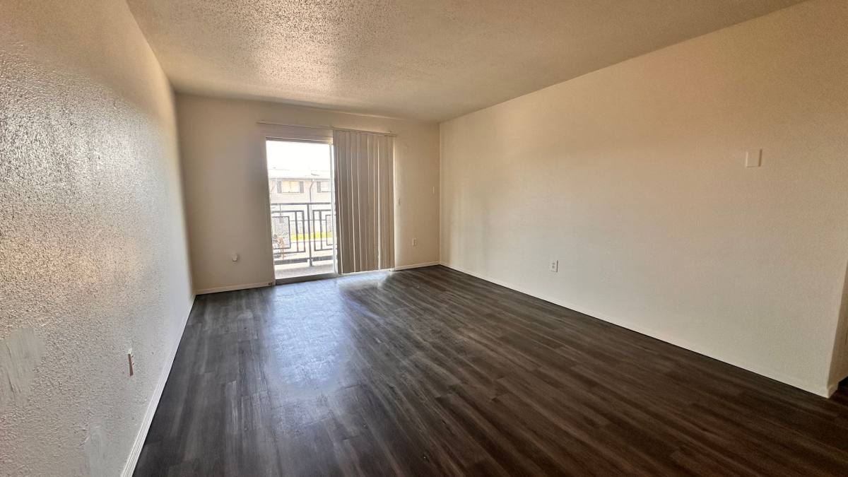 Apartment for rent at 2700 N Lindsay, Oklahoma City, OK 73105