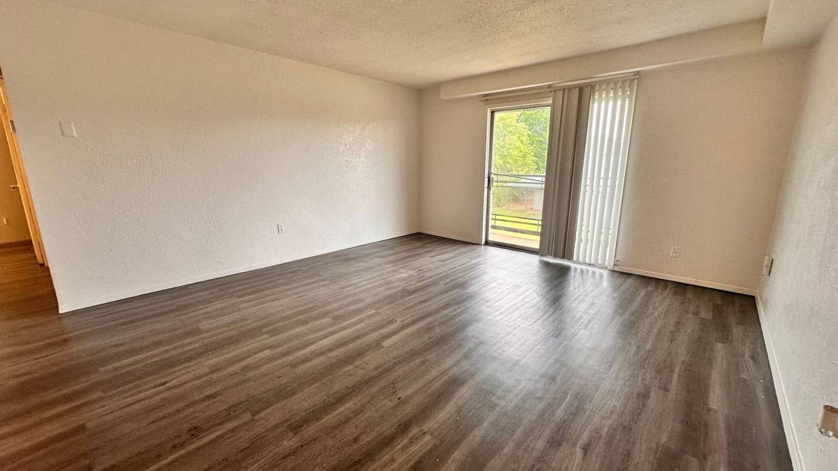 Apartment for rent at 2700 N Lindsay, Oklahoma City, OK 73105