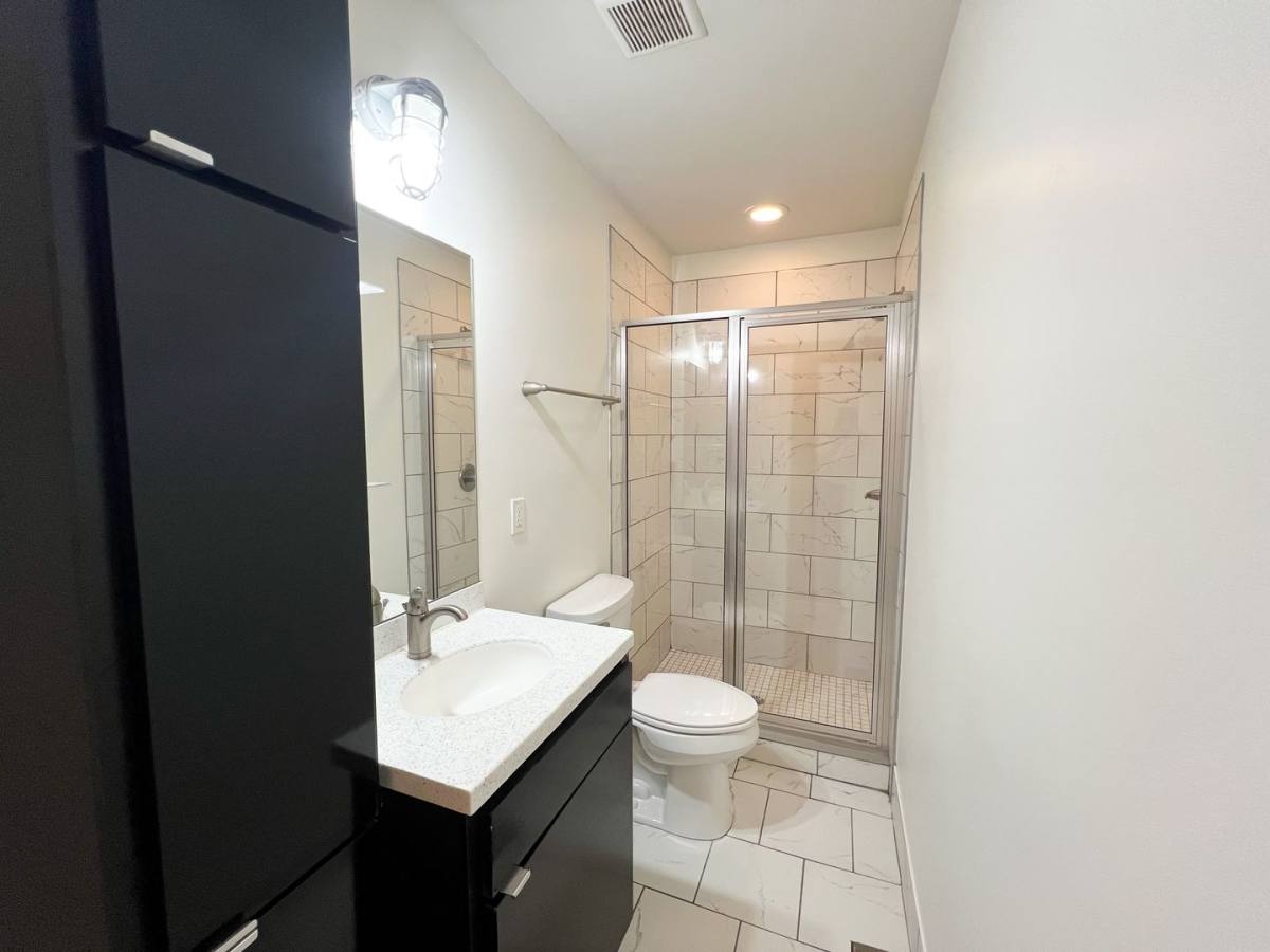 Apartment for rent at 1123-1125 Walnut St, Cincinnati, OH 45202