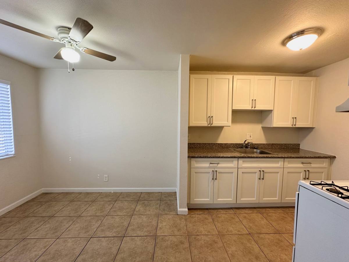 Apartment for rent at 150 Gateway Court, Stockton, CA 95207