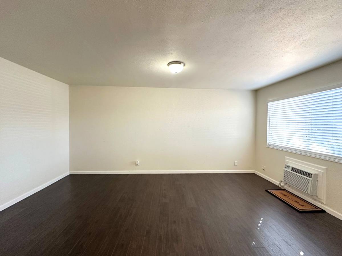 Apartment for rent at 150 Gateway Court, Stockton, CA 95207