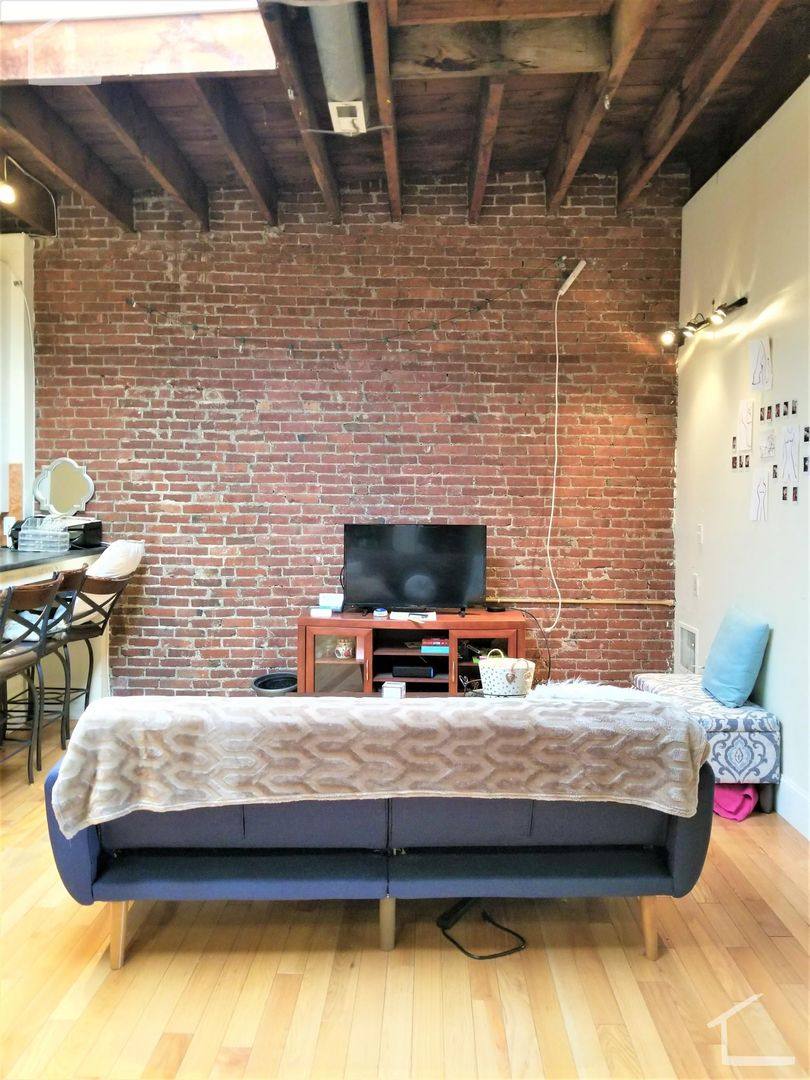 Townhouse for rent at 29 Saint Mary's Court #25, Brookline, MA 02446