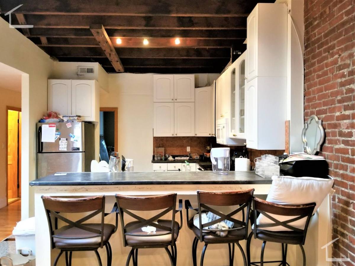 Townhouse for rent at 29 Saint Mary's Court #25, Brookline, MA 02446