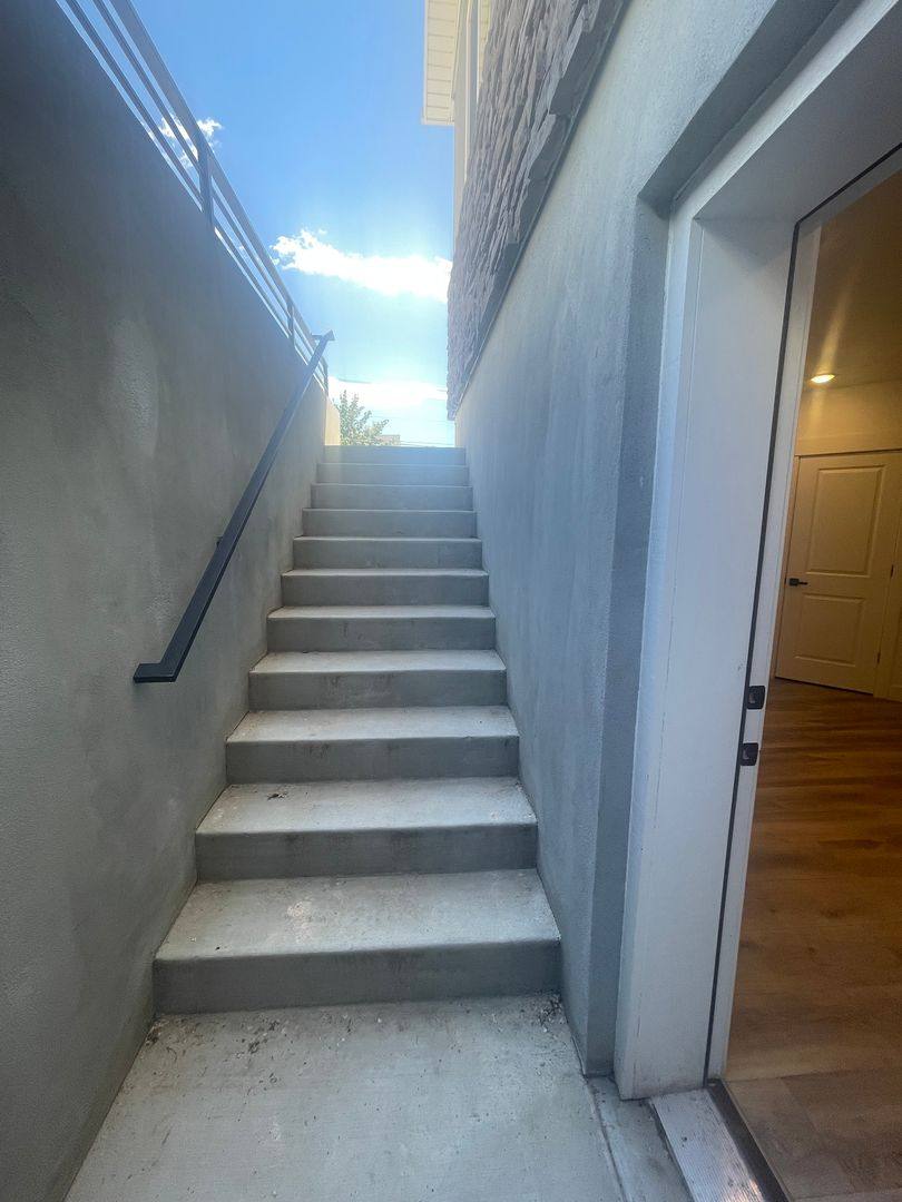 Apartment for rent at 686 W 200 S, Lindon, UT 84042