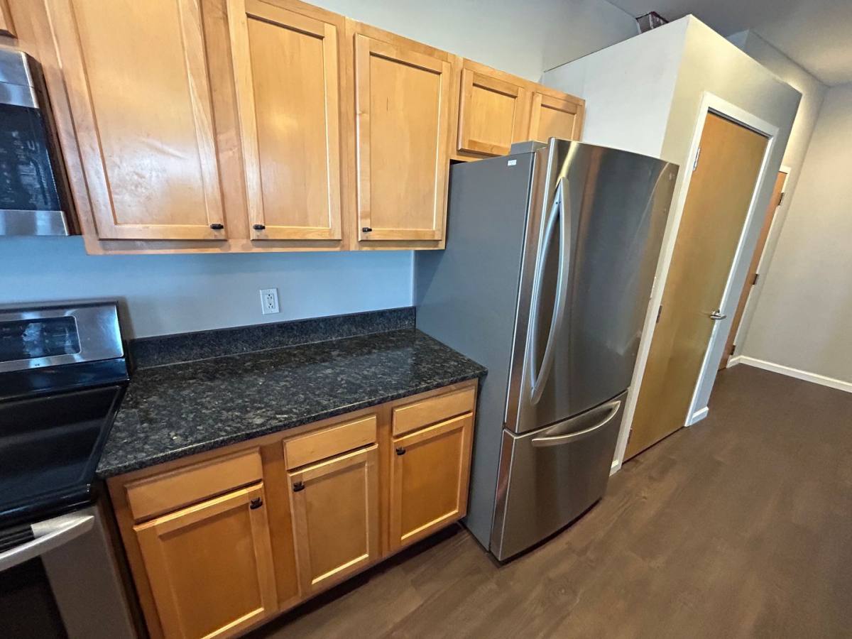 Apartment for rent at 2820 Detroit Ave, Cleveland, OH 44113