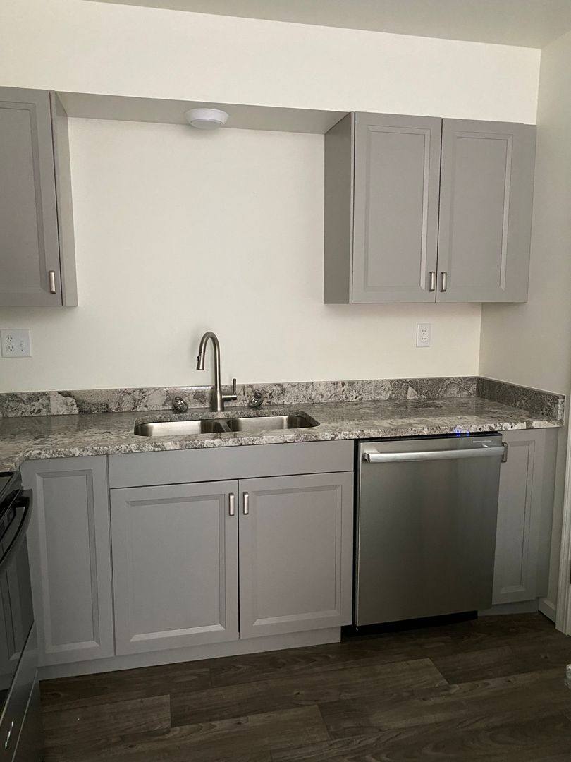 Apartment for rent at 5155 Cheney Dr, South Beloit, IL 61080