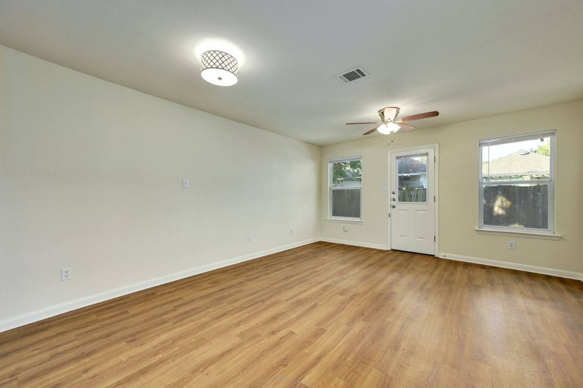 House for rent at 1531 Parkfield Circle, Round Rock, TX 78664
