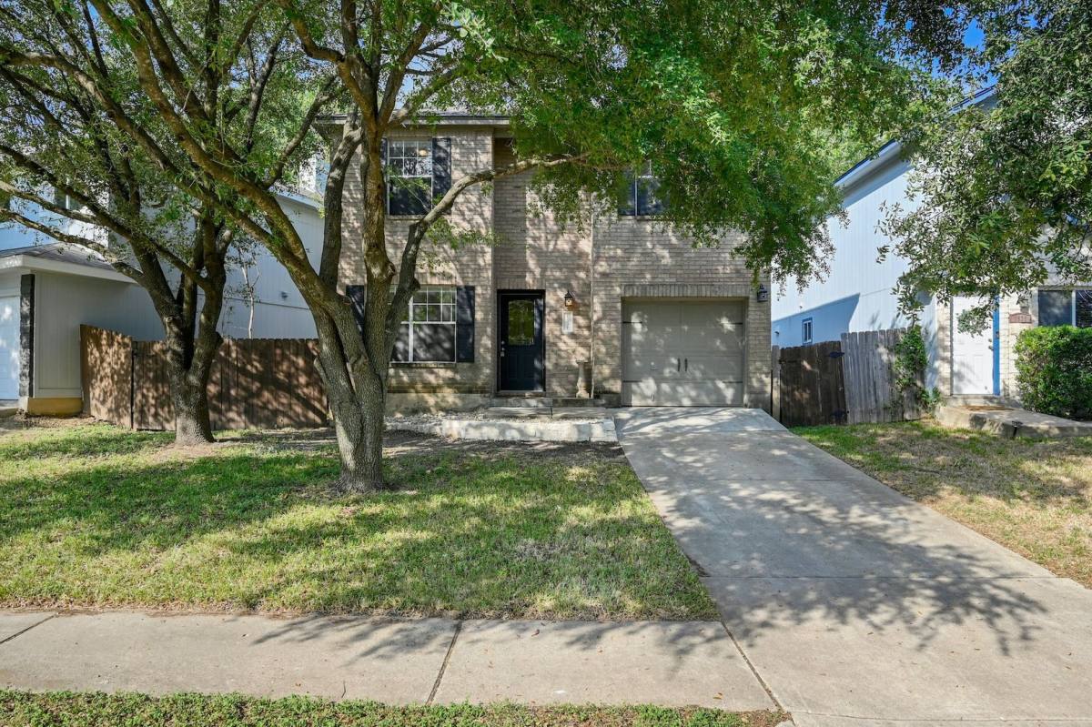 House for rent at 1531 Parkfield Circle, Round Rock, TX 78664