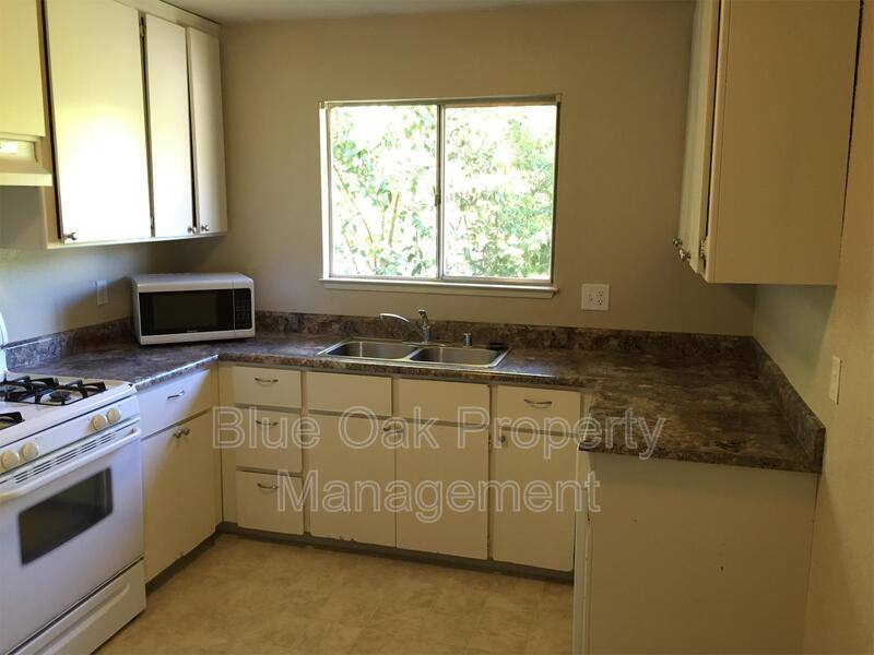 Apartment for rent at 346 Hickory St, Chico, CA 95928