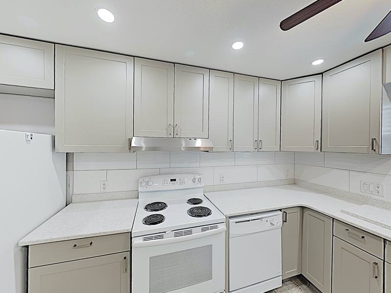 Condo for rent at 525 S Conway Rd #91, Orlando, FL 32807