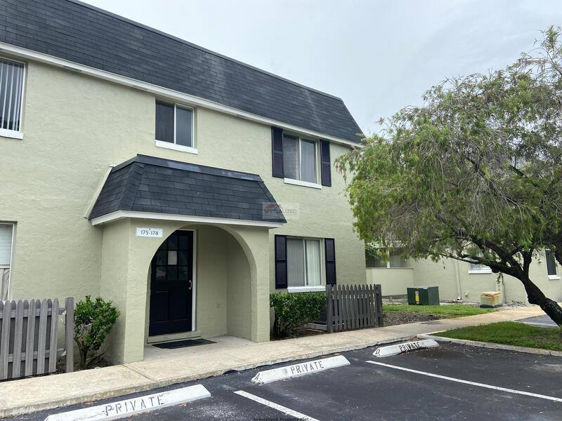 Condo for rent at 525 S Conway Rd #91, Orlando, FL 32807