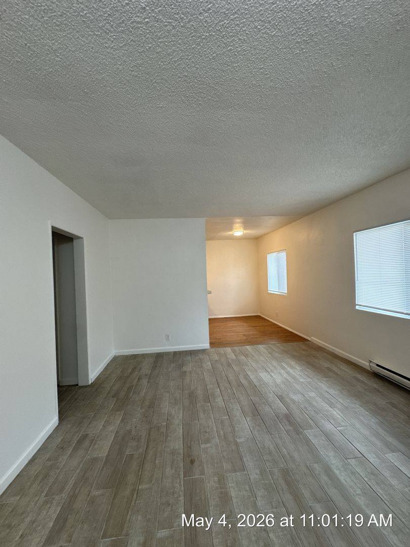 Apartment for rent at 530-580 S Richmond Ave, Hanford, CA 93230