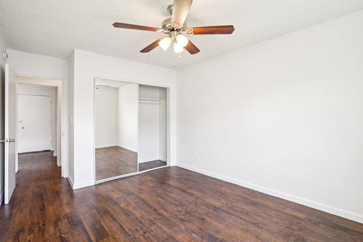 Apartment for rent at 3715 W 27th St, Los Angeles, CA 90018