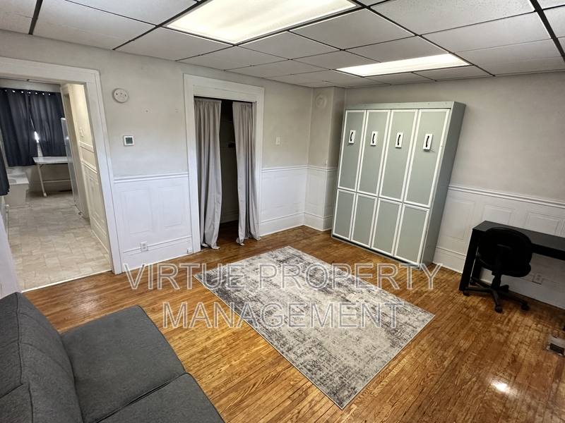 Apartment for rent at 633 3rd St, Havre, MT 59501