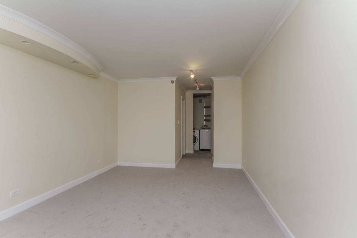Apartment for rent at 440 N Wabash Ave, Chicago, IL 60611