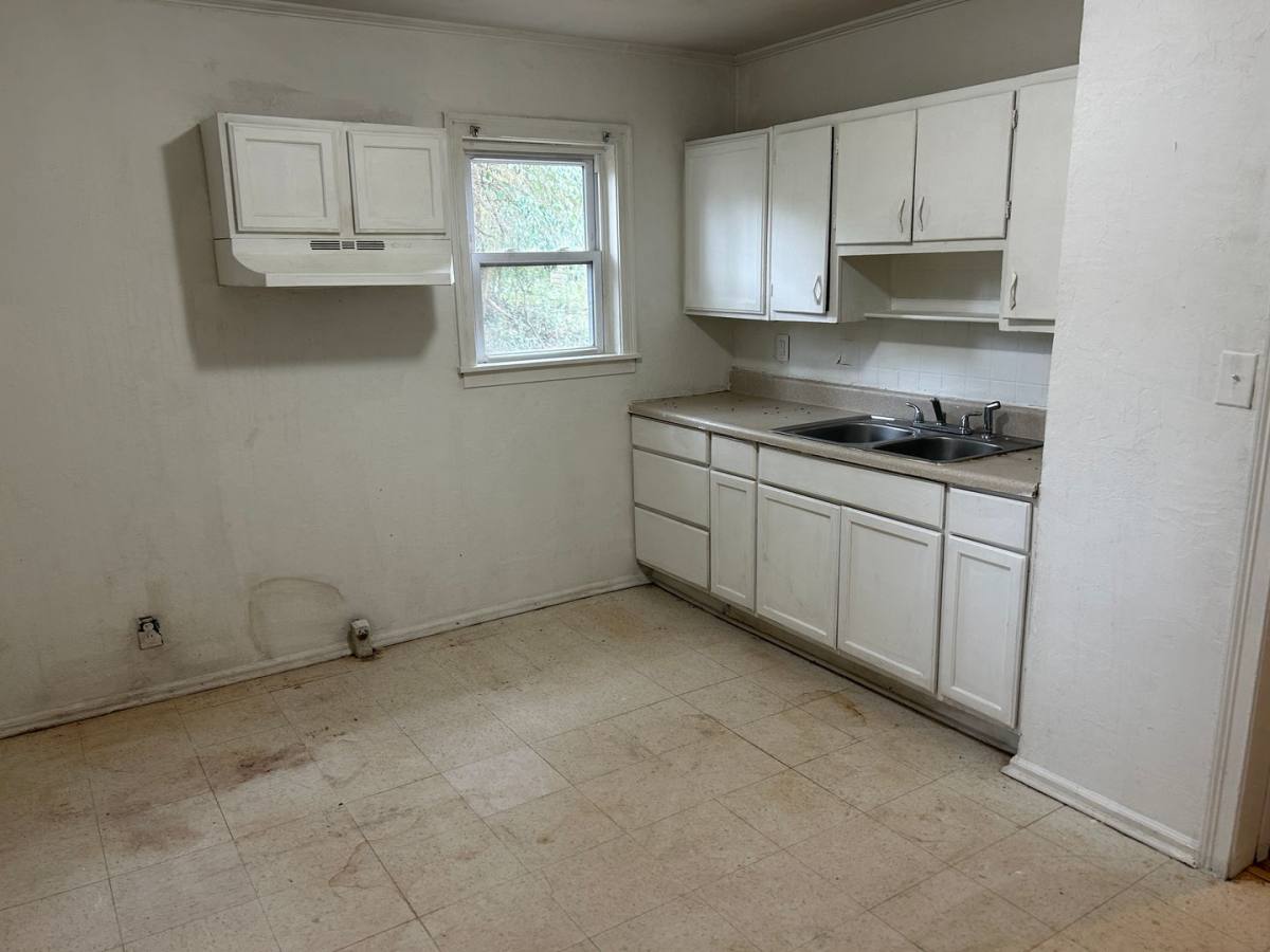 House for rent at 1005 Nancy Lane, Winston Salem, NC 27107