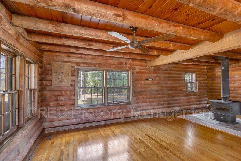 House for rent at 1575 Hudson Mill Rd, Walterboro, SC 29488