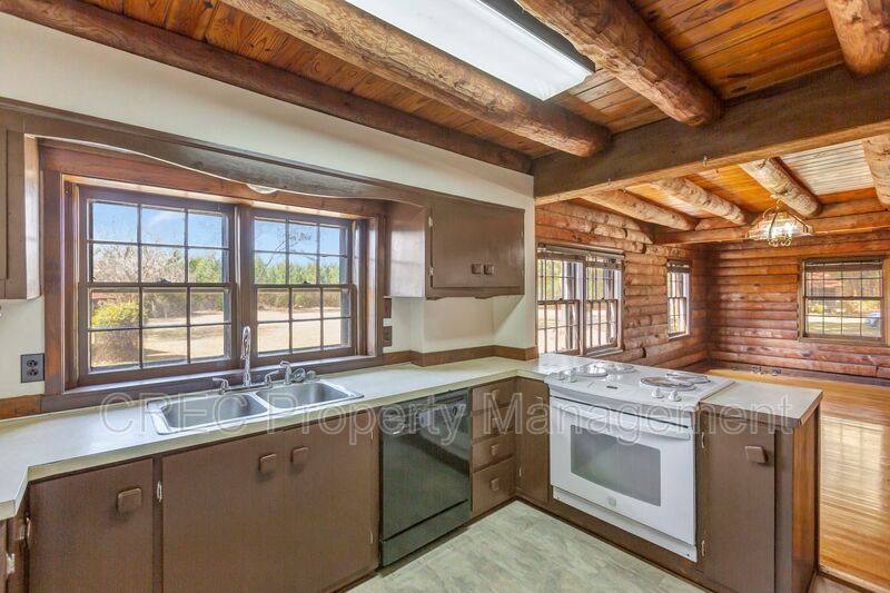 House for rent at 1575 Hudson Mill Rd, Walterboro, SC 29488