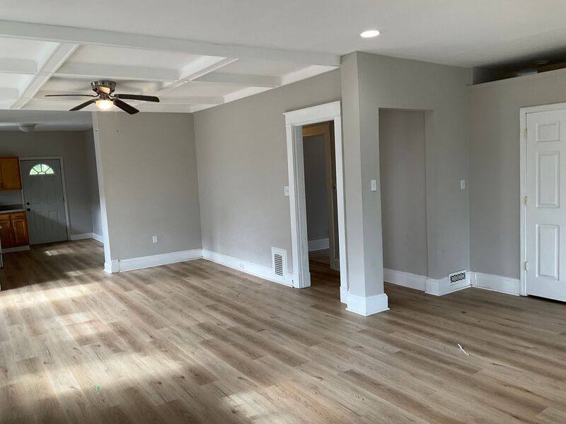 Apartment for rent at 611 E Mitchell Ave #2, Cincinnati, OH 45229