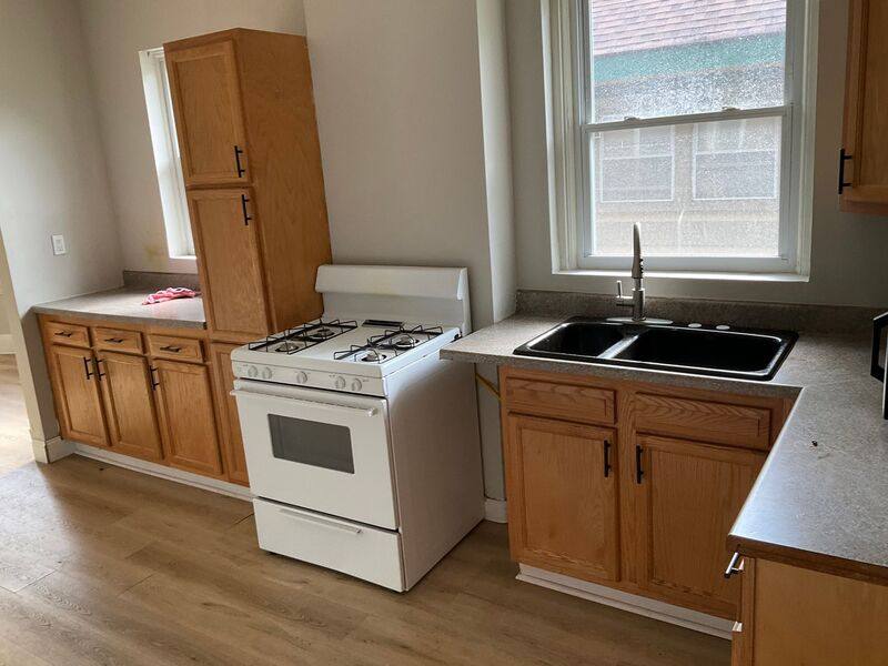 Apartment for rent at 611 E Mitchell Ave #2, Cincinnati, OH 45229