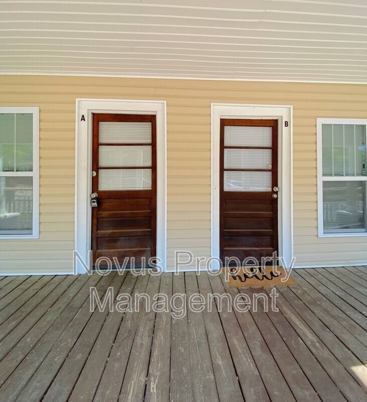 Apartment for rent at 122 Mandeville Ave #A, Carrollton, GA 30117