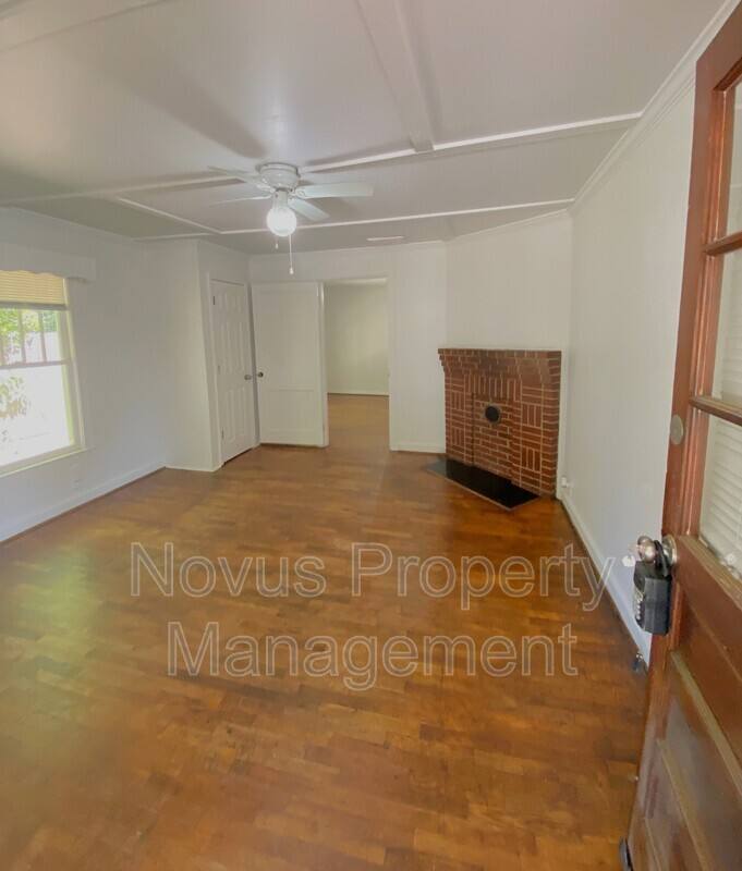 Apartment for rent at 122 Mandeville Ave #A, Carrollton, GA 30117