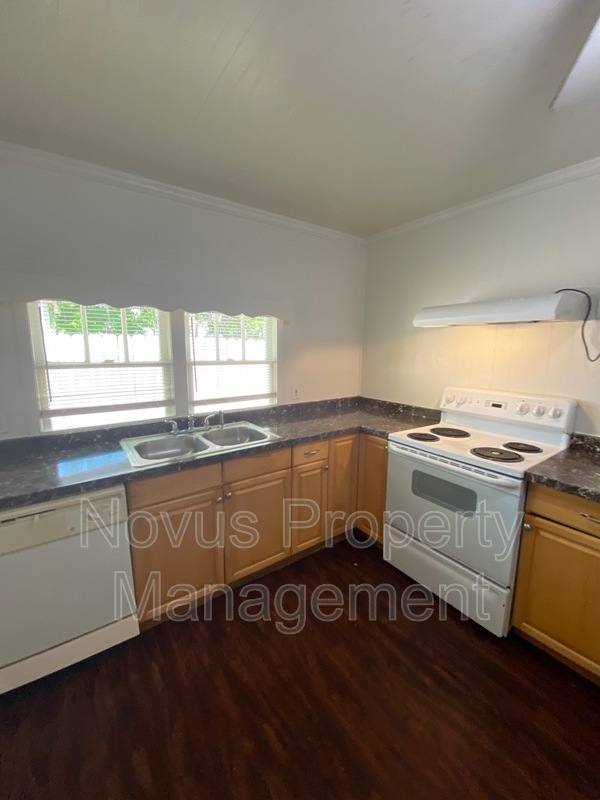 Apartment for rent at 122 Mandeville Ave #A, Carrollton, GA 30117