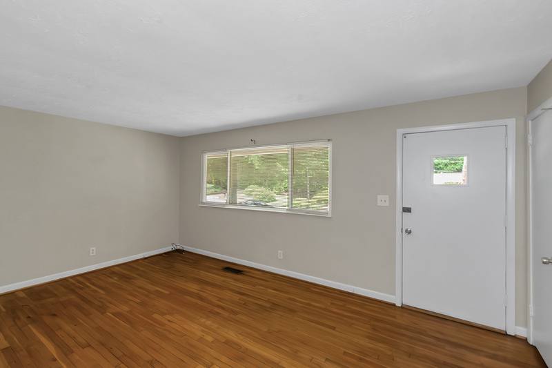 House for rent at 2080 Dundee Dr SE, Smyrna, GA 30080