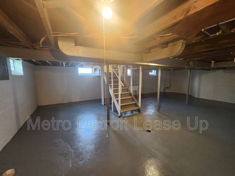 House for rent at 19419 Westphalia St, Detroit, MI 48205