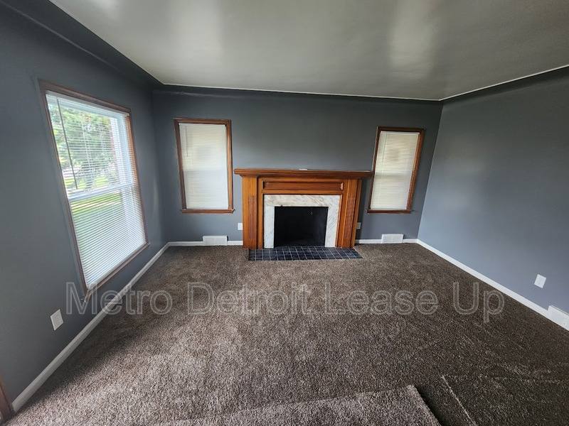 House for rent at 19419 Westphalia St, Detroit, MI 48205