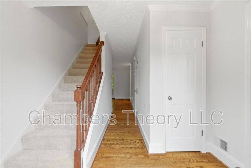 House for rent at 1436 Ironwood Dr, McLean, VA 22101