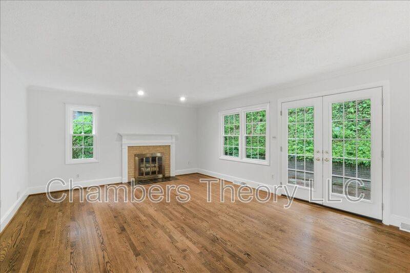 House for rent at 1436 Ironwood Dr, McLean, VA 22101