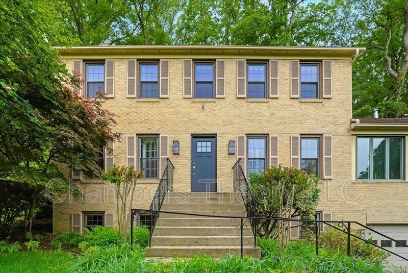 House for rent at 1436 Ironwood Dr, McLean, VA 22101
