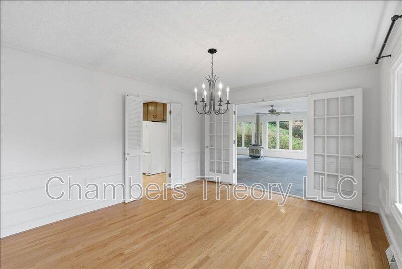 House for rent at 1436 Ironwood Dr, McLean, VA 22101