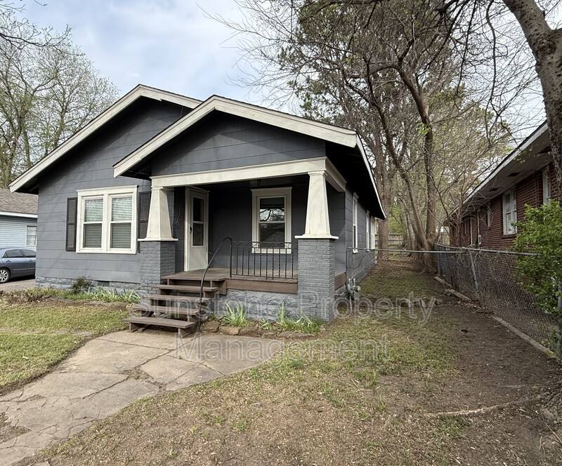 House for rent at 223 S Evanston Ave, Tulsa, OK 74104