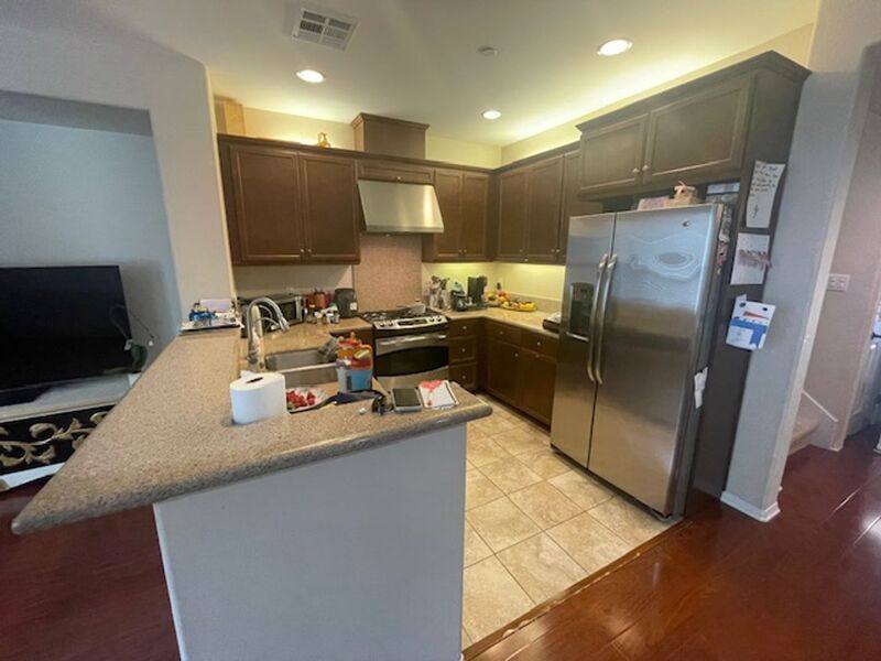 Townhouse for rent at 10678 Village Haven Trail #112, San Diego, CA 92130