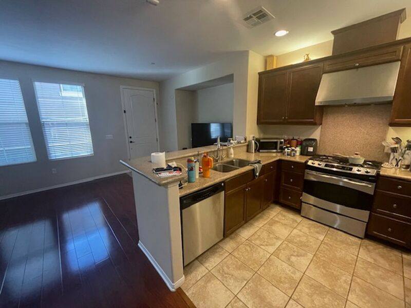 Townhouse for rent at 10678 Village Haven Trail #112, San Diego, CA 92130