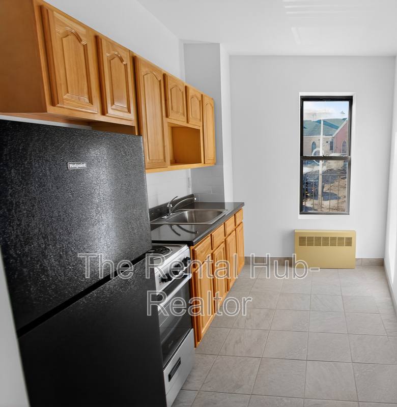 Apartment for rent at 91 Elm St #1A, Yonkers, NY 10701